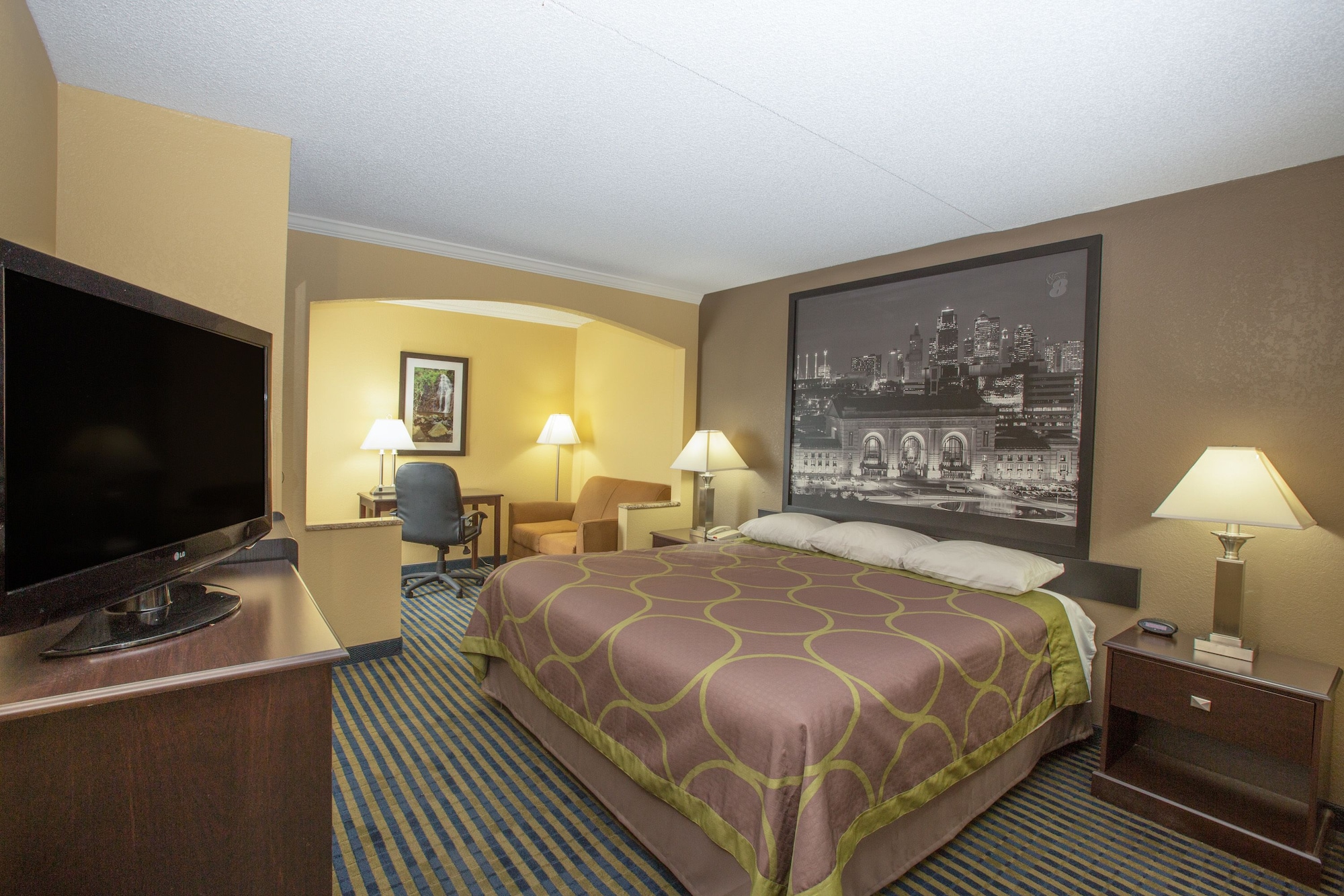 comfort inn i 35 at shawnee mission parkway