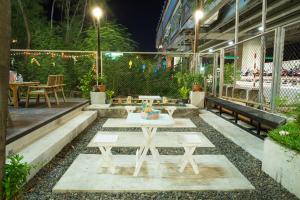 nty hostel bkk airport