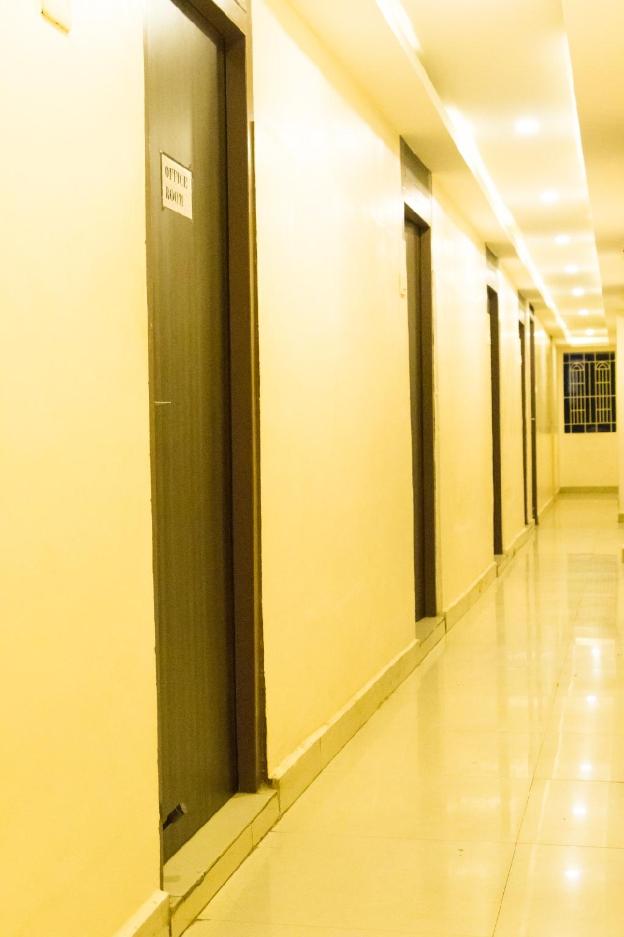 sri raja biriyani hotel and lodge