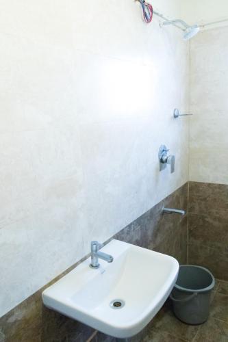 sri raja biriyani hotel and lodge