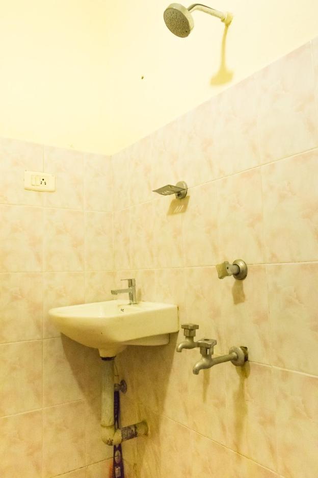 sri raja biriyani hotel and lodge