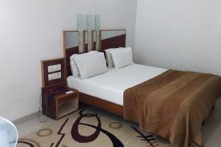 hotel supreme