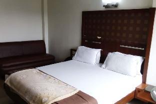 hotel supreme
