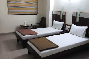 hotel supreme