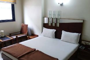 hotel supreme