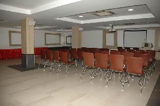 oyo 2724 hotel pla residency