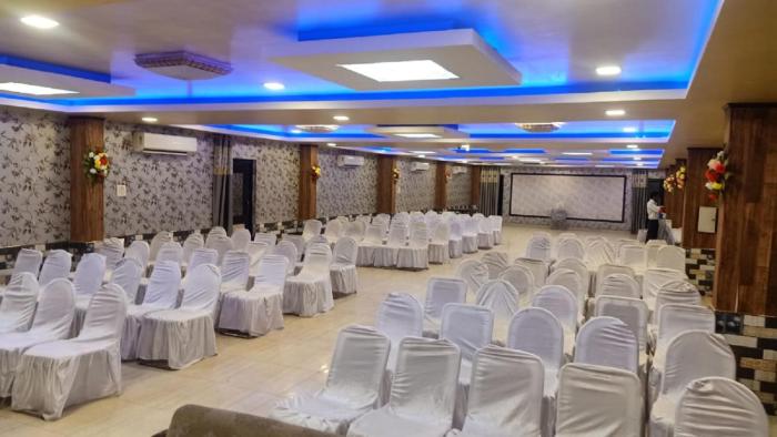 hotel vilas prayagraj