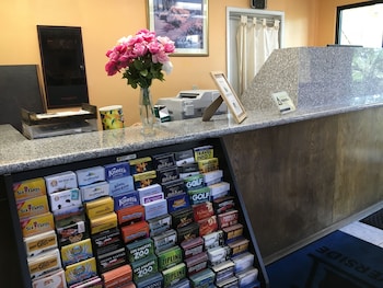 riverside inn and suites