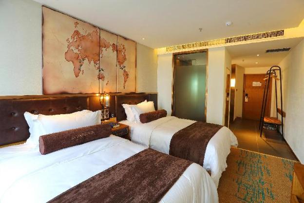 james joyce coffetel shenyang north railway station shifu square