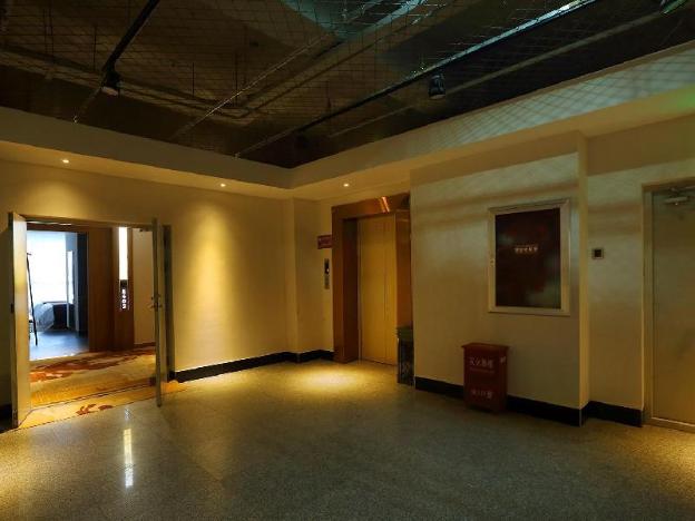 james joyce coffetel shenyang north railway station shifu square