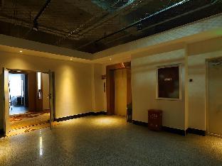 james joyce coffetel shenyang north railway station shifu square