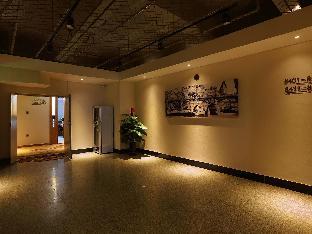 james joyce coffetel shenyang north railway station shifu square