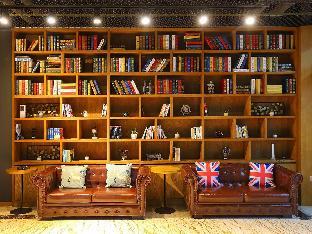 james joyce coffetel shenyang north railway station shifu square