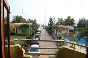 marino beach resorts