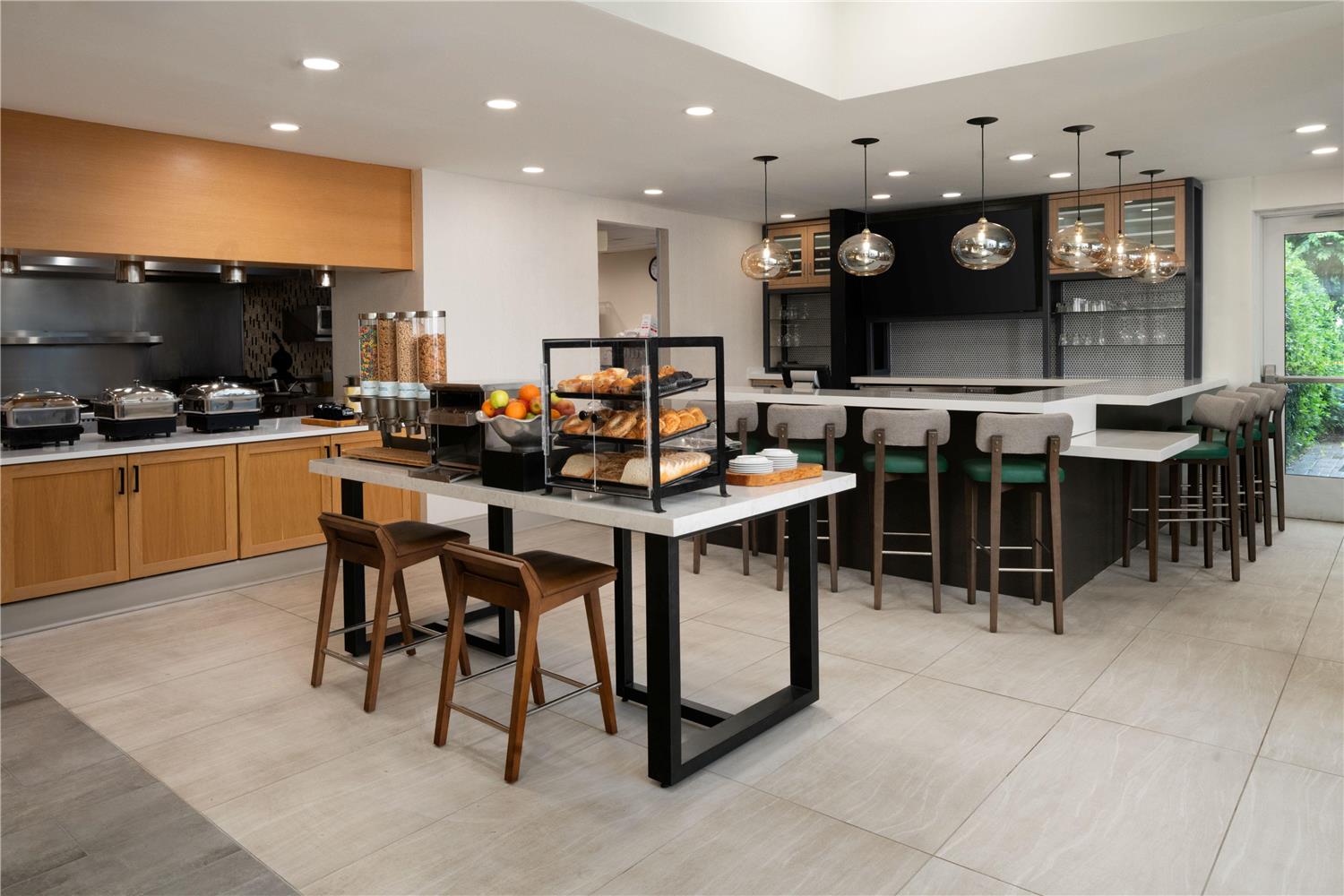 hilton garden inn richmond south southpark