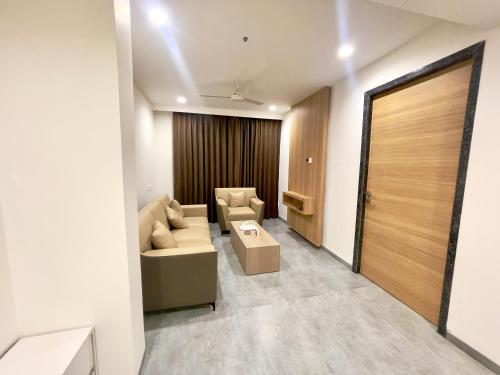 Hotel Chanakya,,3 star