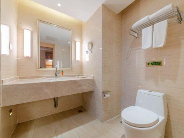 vienna international hotel yuanjiang