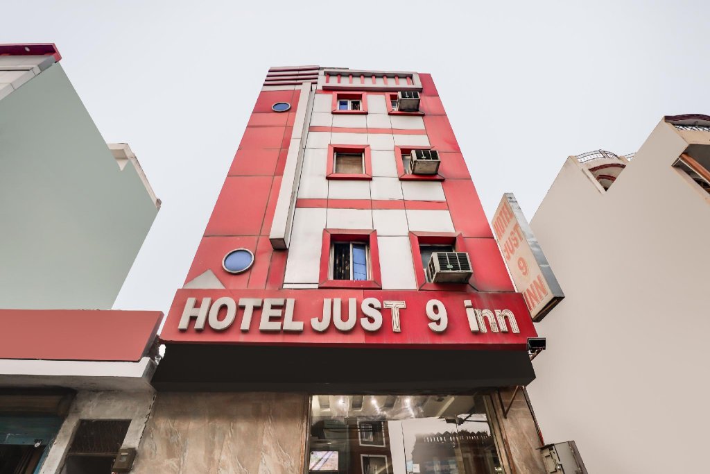 Hotel Just9 Inn,India>>Lucknow,3 star
