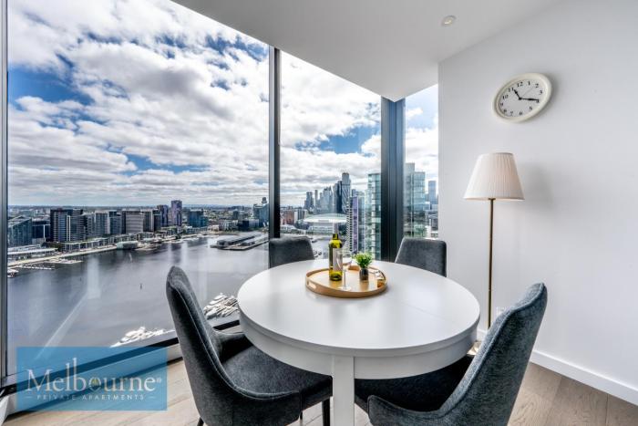 melbourne private apartments collins wharf waterfront docklands