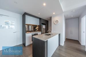 melbourne private apartments collins wharf waterfront docklands