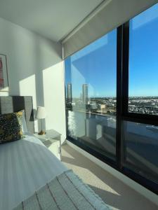 melbourne private apartments collins wharf waterfront docklands