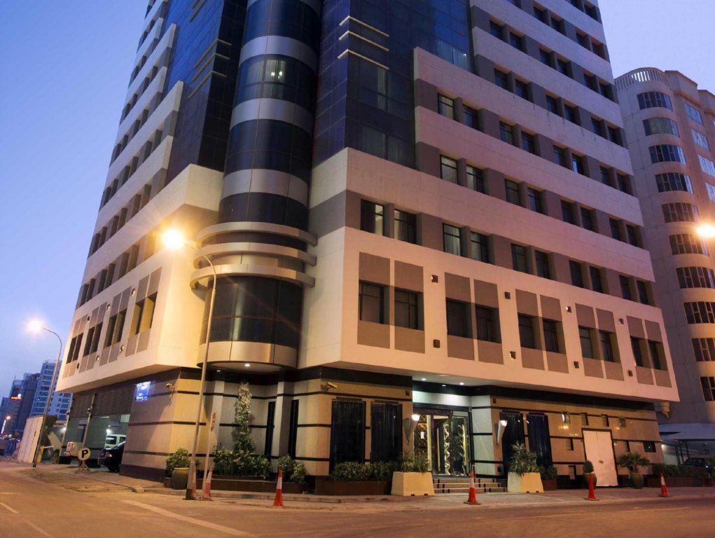excelsior luxury apartments