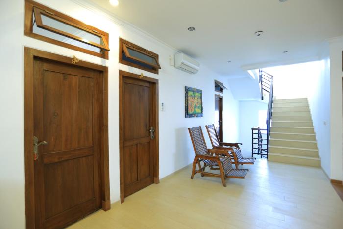reddoorz plus near lempuyangan station 4