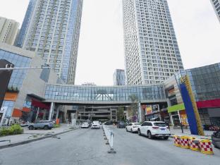 xana hotellea wulumuqi high speed railway station