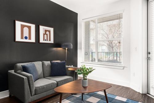 locale music row nashville