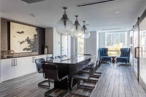 locale music row nashville