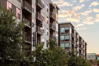 locale music row nashville