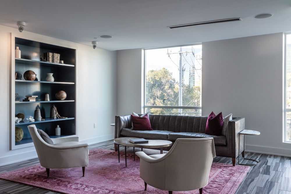 locale music row nashville