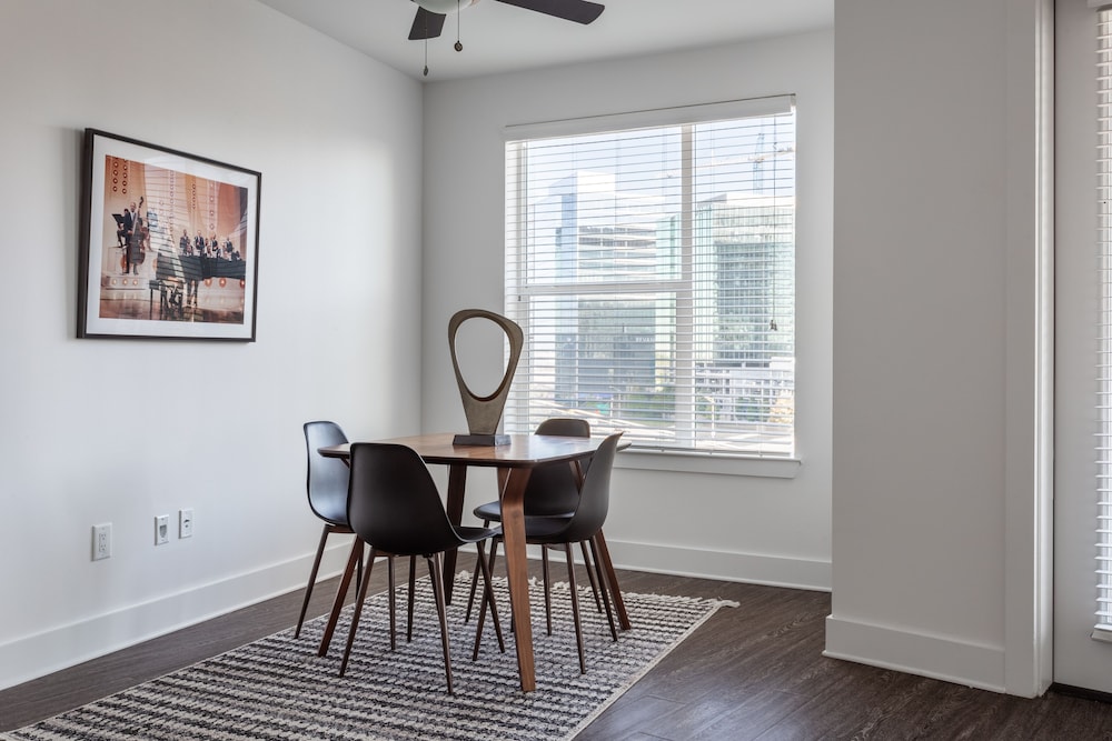 locale music row nashville