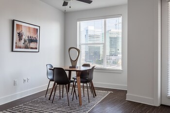 locale music row nashville