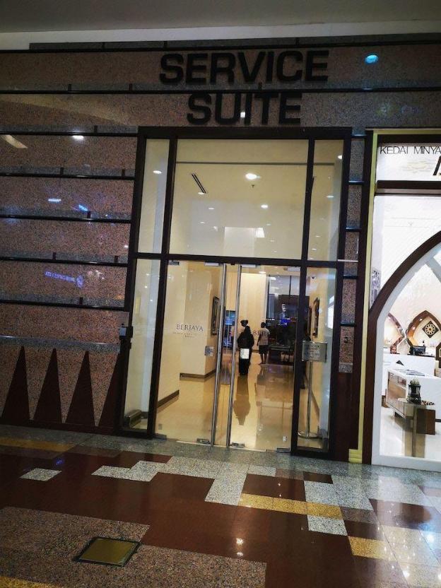 falcon apartment at times square