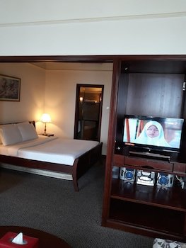 falcon apartment at times square