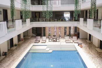 the muse hotel boracay