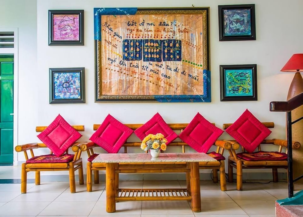 sai gon phong nha hotel