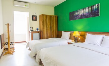 sai gon phong nha hotel