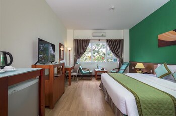 sai gon phong nha hotel