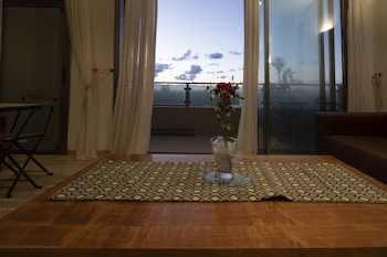 Panoramic Ocean View 1 Min From The Sea,,0 star