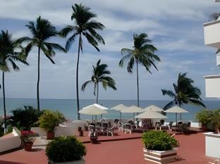 hotel tropicana near olas altas street