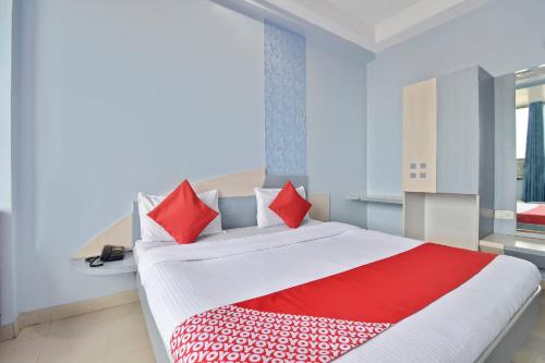 hotel white house residency by grb