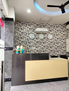 hotel white house residency by grb