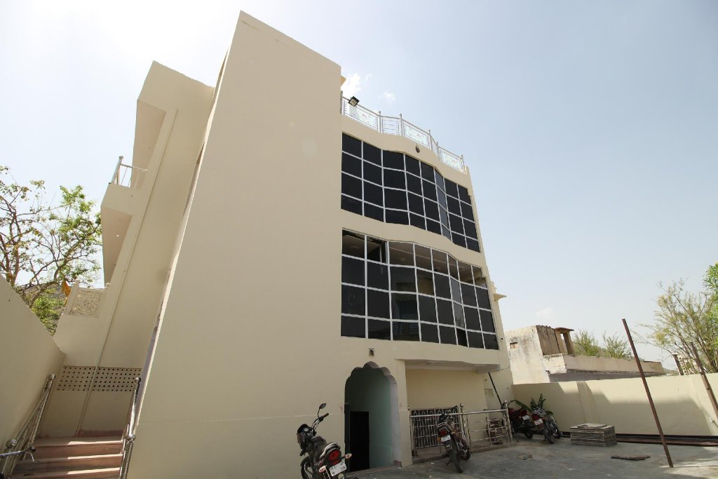 Spot On 37356 Hotel Jawahar Palace,Jaipur>>Amer,3 star