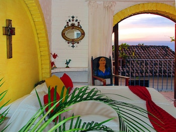 luna liquida hotel boutique