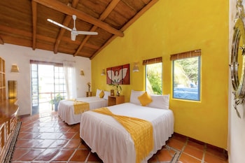luna liquida hotel boutique