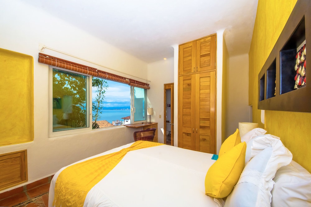 luna liquida hotel boutique