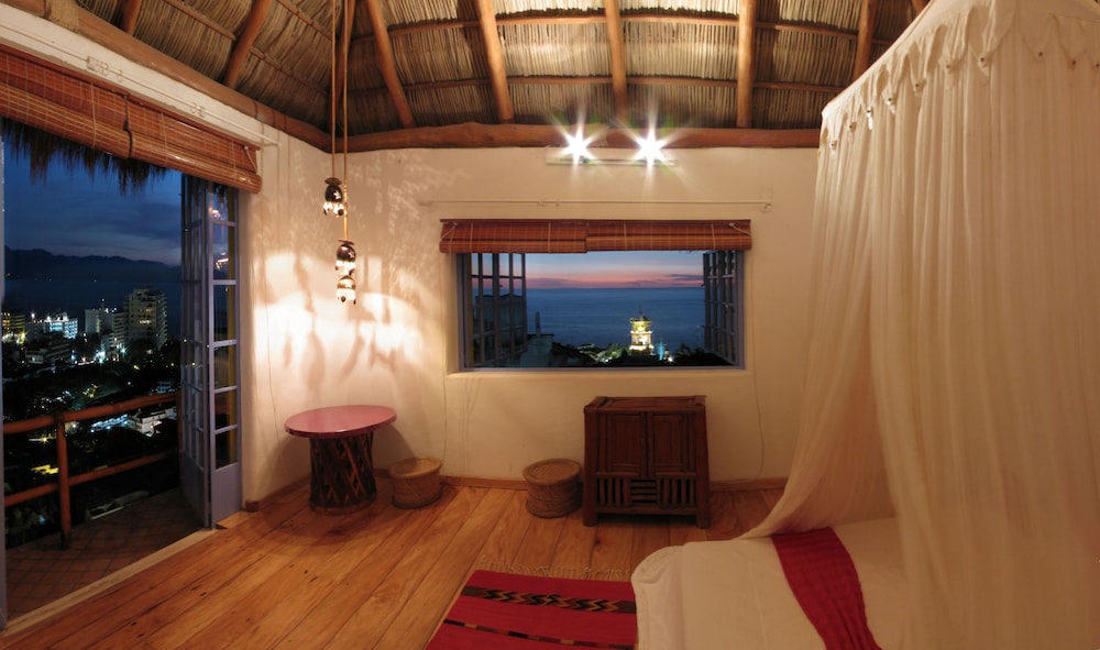 luna liquida hotel boutique