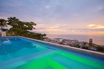 luna liquida hotel boutique